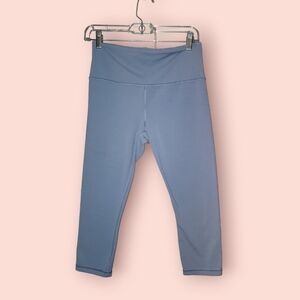 Athleta Elation Ultra High Capri Leggings Sky Blue Slate Activewear Workout Yoga